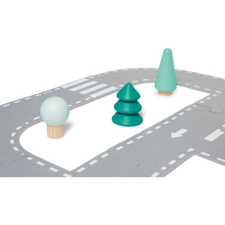 FILCOWY TOR dla samochodów z akcesoriami