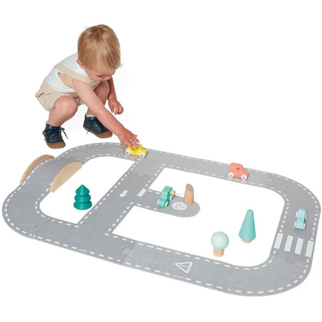 FILCOWY TOR dla samochodów z akcesoriami