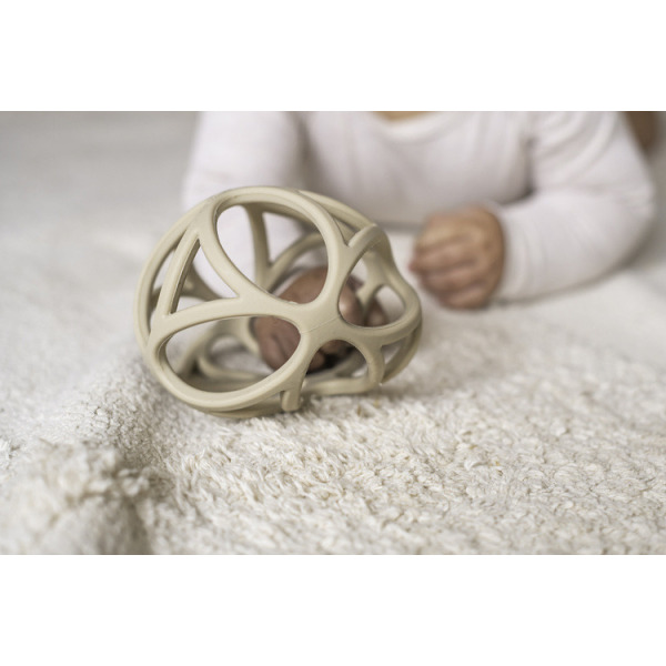 PIŁECZKA silikonowy gryzak 3D Sand