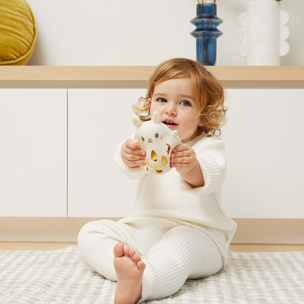 KRÓLICZEK silikonowa grzechotka dla maluszka