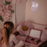 PROJEKTOR latarka z 12 bajkami na slajdach RÓŻOWY