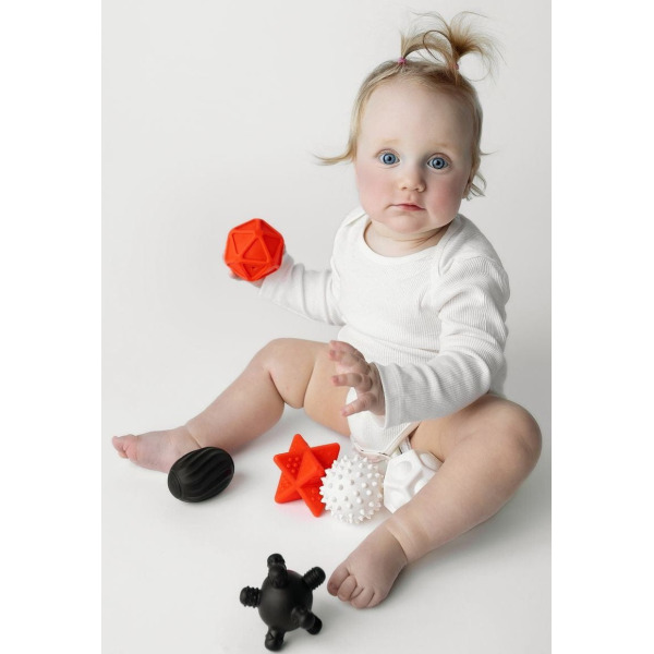 PIŁECZKI KONTRASTOWE sensoryczne zestaw 6 szt.