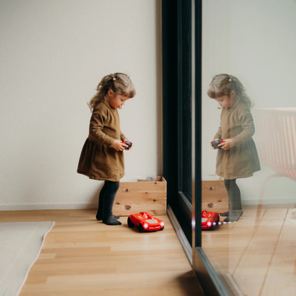 KIDYCAR zdalnie sterowane auto Czerwone