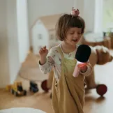 KIDYMIC - mikrofon do karaoke z modulacją głosu różowy