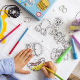 ULUBIEŃCY DZIECI zawieszki do wypiekania z termokurczliwego plastiku zestaw kreatywny