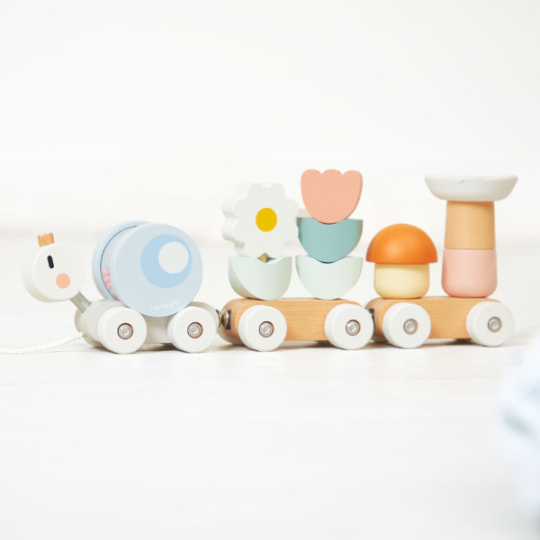 ŚLIMAK magnetyczny pociąg z klockami i grzechotką do ciągnięcia drewniany 14 el. Sweet Cocoon