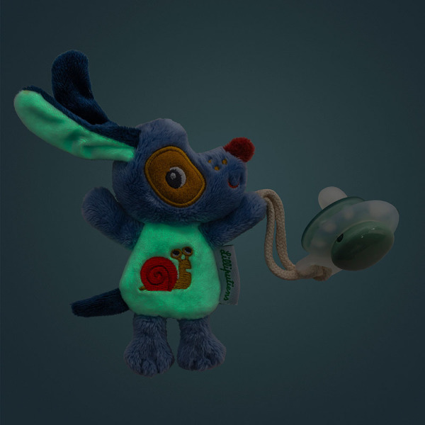 PIESEK JULES zawieszka do smoczka świecąca w ciemności nocny mini przyjaciel