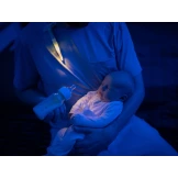 LatchLight innowacyjna niebudząca lampka nocna ułatwiająca karmienie i dbająca o zdrowy sen