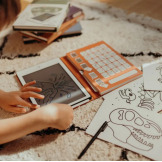 Dinozaury KIDYDRAW-MINI podświetlany tablet do rysowania pad z ekranem LCD