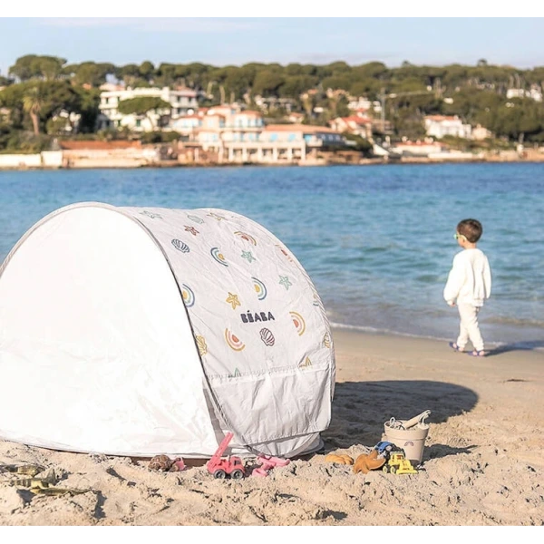 Beaba Breezy UV – lekki i funkcjonalny plażowy namiot ochronny 120 x 85 cm