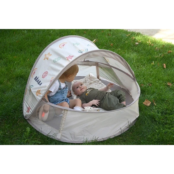 Beaba Breezynest UV – kompaktowy plażowy namiot ochronny dla dzieci 100 x 58 cm