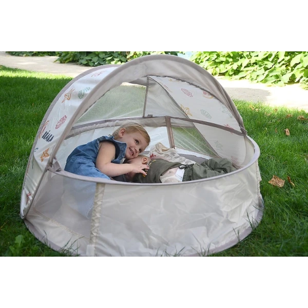 Beaba Breezynest UV – kompaktowy plażowy namiot ochronny dla dzieci 100 x 58 cm