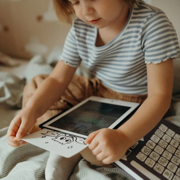 Dawno, dawno temu KIDYDRAW-MINI podświetlany tablet do rysowania pad z ekranem LCD bajki Kidywolf 3+