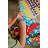 KRAINA DINOZAURÓW zestaw do wyklejania Naklejki holograficzne 200+ szt. z plakatem Mudpuppy 4+