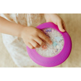 Fioletowy SENSORYCZNY DYSK Z FIGURKAMI A-Ku-Ku! Peekaboo, motyw Kosmos Jellystone 18m+