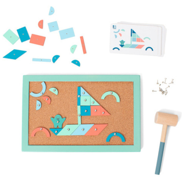 PRZYBIJANKA drewniana układanka z kartami pracy BS Toys 4+