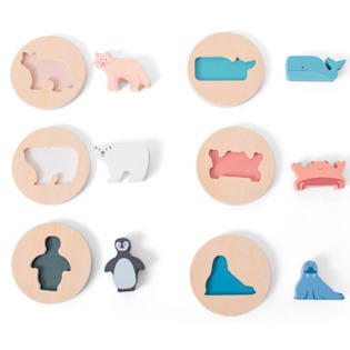 DOPASUJ KSZTAŁT drewniana układanka z figurkami BS Toys 18m+