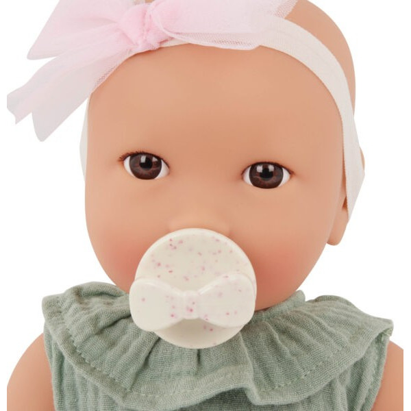 NIEMOWLĘ lalka ze smoczkiem, w zielonym muślinowym ubranku i opasce 35 cm LullaBaby 2+
