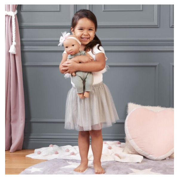 NIEMOWLĘ lalka ze smoczkiem, w zielonym muślinowym ubranku i opasce 35 cm LullaBaby 2+