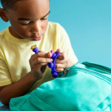 BIŻUTERIA PLIP CHARMS zestaw fioletowy bransoletka, pierścionek i 8 charmsów Fat Brain Toy 4+