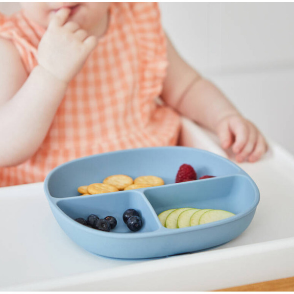 Niebieski silikonowy talerzyk z przykrywką i przyssawką Ocean B.Box