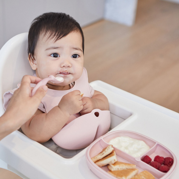 Różowy talerzyk z przyssawką i przegródką 2w1 Blush B.Box