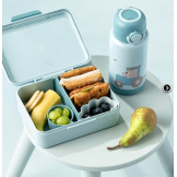 Niebieska śniadaniówka z przegródkami Tiny Farm Blue Done By Deer