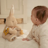 KRÓLICZEK materiałowa przytulanka aktywizująca 35cm Newborn Naturals Little Dutch 0+