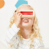 OKIENKA przeźroczyste drewniane klocki kolorowe sensoryczne zestaw 12 el. Janod 1+