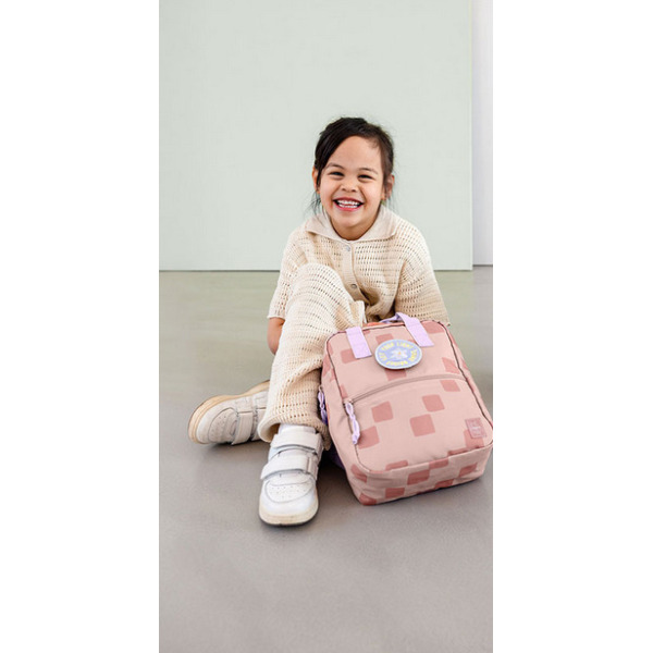 Różowy mini plecak dla przedszkolaka prostokątny Pattern Party Rose Lassig