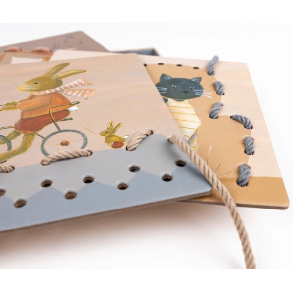 PRZYJACIELE przeplatanka sznurowanka Egmont Toys 3+