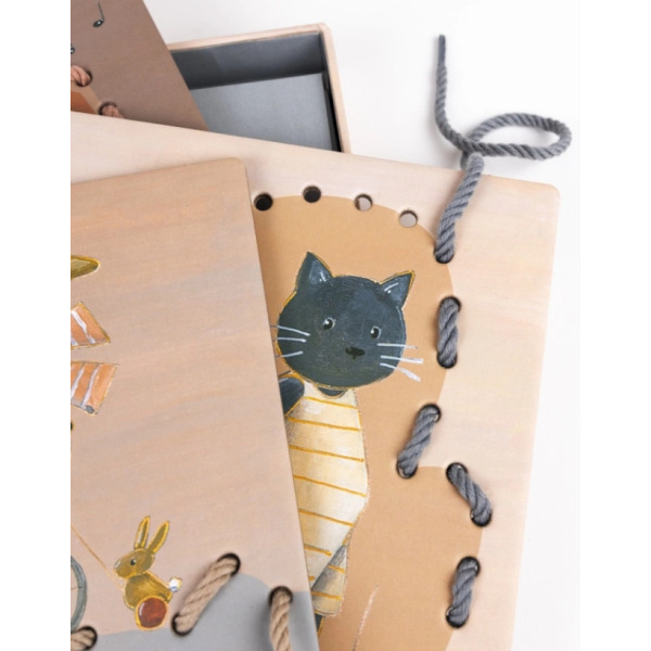 PRZYJACIELE przeplatanka sznurowanka Egmont Toys 3+