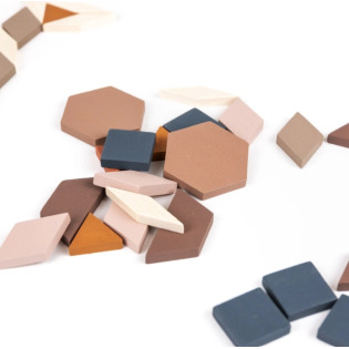 DREWNIANE FIGURY układanka kształty do układania Egmont Toys 3+