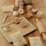 DREWNIANY ZESTAW DO PIECZENIA zabawa w dom, kuchnię i gotowanie FSC Little Dutch 3+