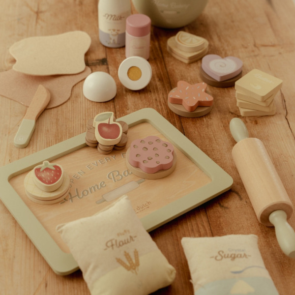 DREWNIANY ZESTAW DO PIECZENIA zabawa w dom, kuchnię i gotowanie FSC Little Dutch 3+