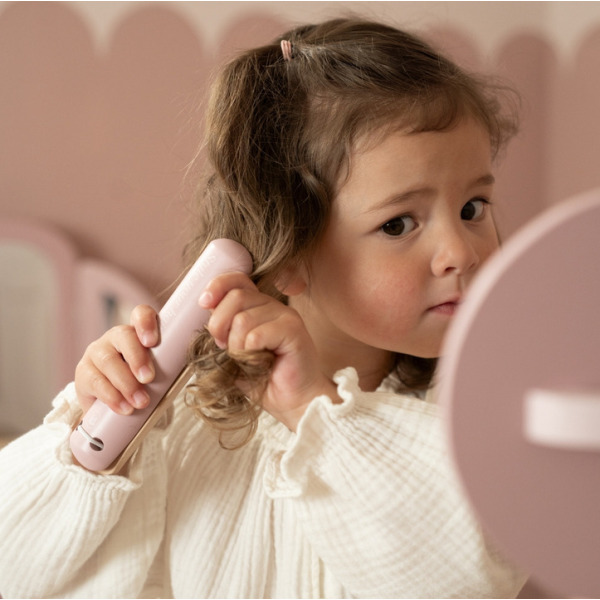 ZESTAW FRYZJERSKI drewniane akcesoria z pasem zabawa w dorosłych FSC Little Dutch 3+