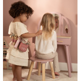 ZESTAW FRYZJERSKI drewniane akcesoria z pasem zabawa w dorosłych FSC Little Dutch 3+