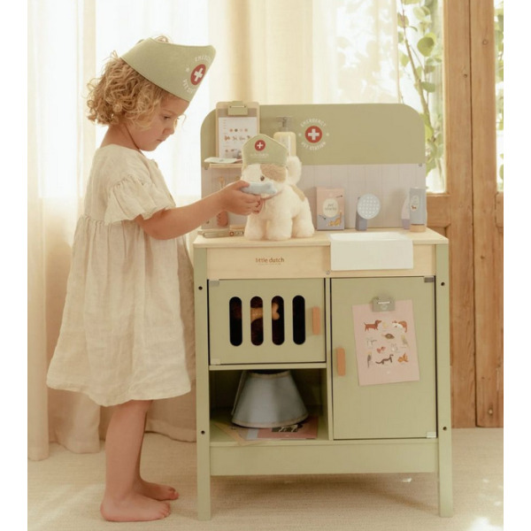 DREWNIANY GABINET WETERYNARYJNY z akcesoriami FSC Little Dutch 3+