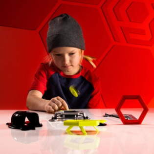 MAGSHUTO tor wyzwań gra zręcznościowa Fat Brain Toy 6+