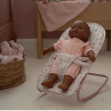LEŻACZEK BUJACZEK dla lalek beżowy w kwiatuszki Little Dutch 3+