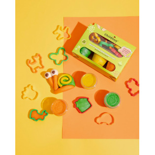 MAŁY ARTYSTA naturalna ciastolina 3 kolory: żółty, pomarańczowy, zielony x 125g i 8 kształtów MINI PREMIUM SET ChildGen 3+