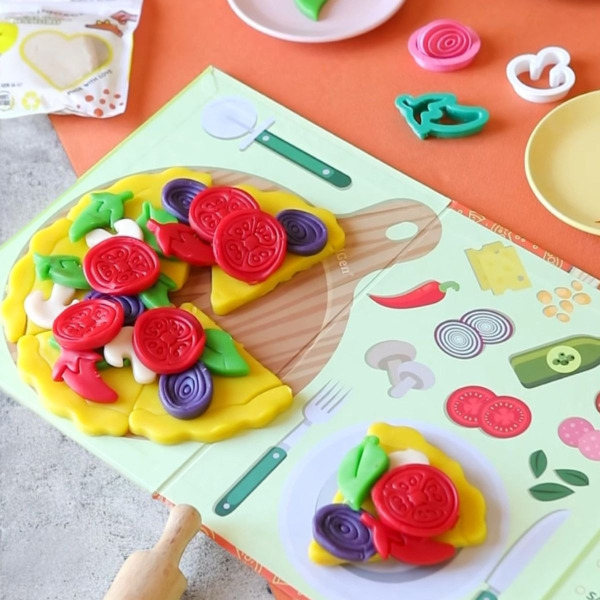 PIZZA - restauracja zestaw kreatywny 100% naturalna ciastolina 5 szt. x 125g i akcesoria ChildGen 3+