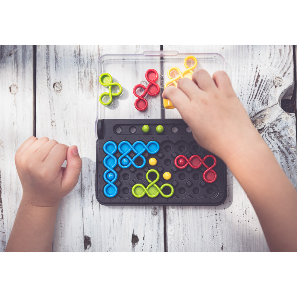 IQ TWIST gra logiczna Smart Games IUVI 6+