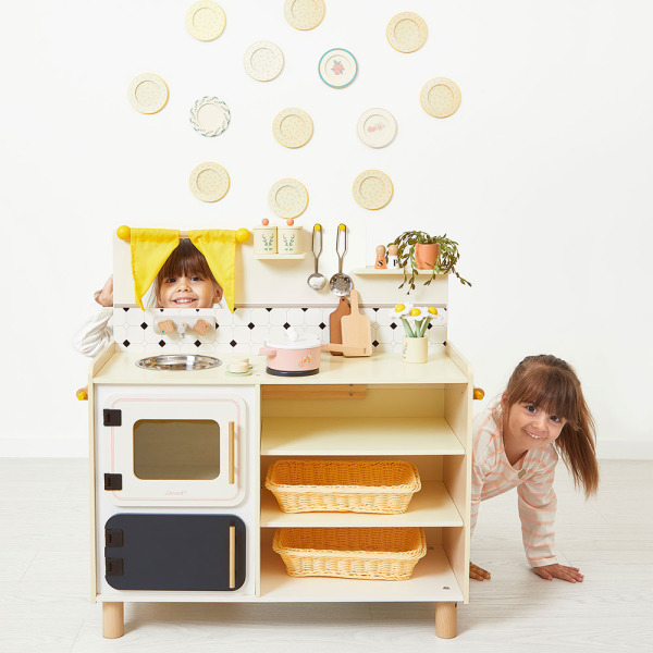 DUŻA KUCHNIA drewniana z 19 akcesoriami i piekarnikiem Shiny Grandma Janod 3+