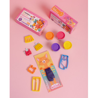 STYLISTKA MIA zestaw kreatywny 100% naturalna ciastolina 4 szt. x 65g i akcesoria Paw Pals ChildGen 3+