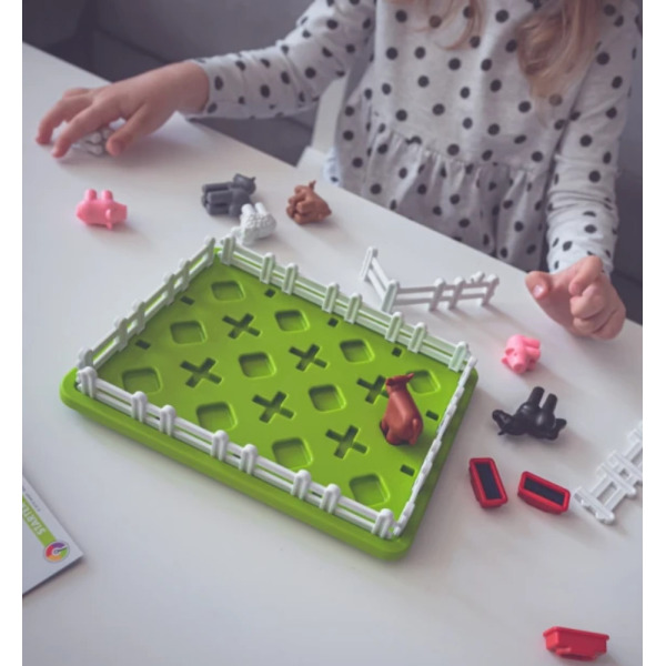 ZWIERZAKI NA WSI gra logiczna układanka Smart Games IUVI 5+