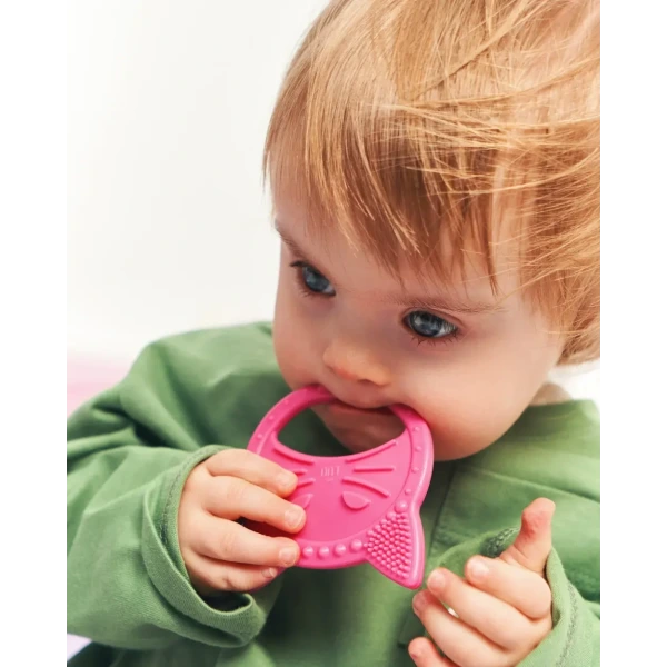 Gryzak dla dzieci Luuisa The Cat Pink różowy kotek Luu Kids 4m+