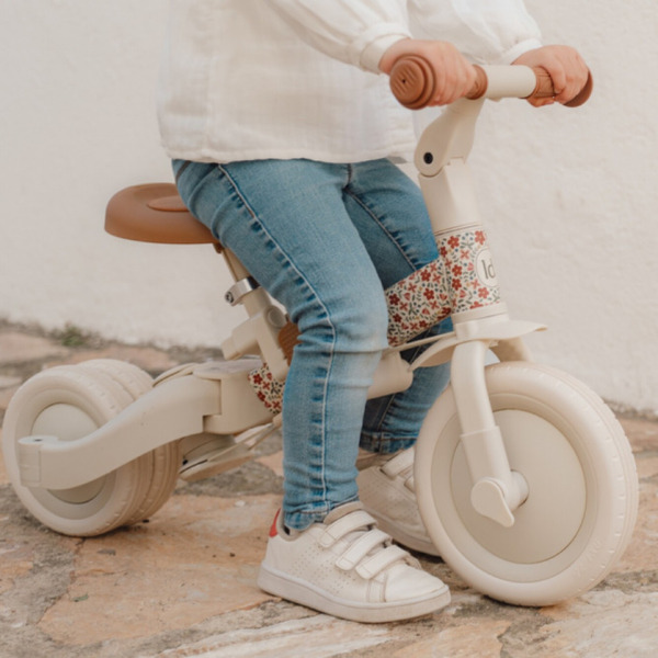 ROWEREK TRÓJKOŁOWY 4w1 z rączką Sunny Flower Little Dutch 1+