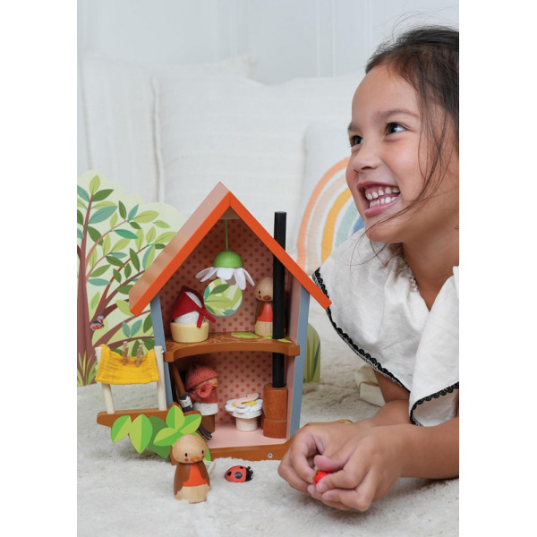 GNIAZDKO RODZINY ROBIN drewniane figurki z akcesoriami do zabawy Tender Leaf Toys 3+
