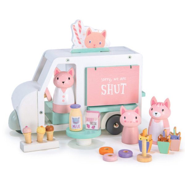 RODZINA KOTKÓW KITTY wóz z mlecznymi koktajlami i lodami drewniane figurki z akcesoriami i autkiem Tender Leaf Toys 3+